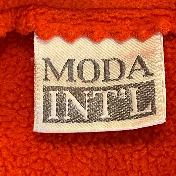 Women’s Shacket Size XL Moda International Red/Orange Fleece Sharktooth Buttons - Picture 12 of 15